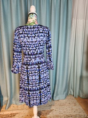 Elegantes GOAT Sommerkleid, Grösse S