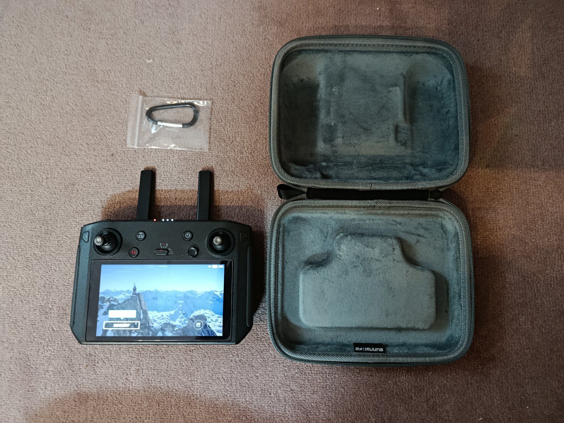 DJI Telecomandi: A vendre DJI Smart Controller RM500 – Nuovo (secondo la descrizione) da Lausanne venduto da Gismo043