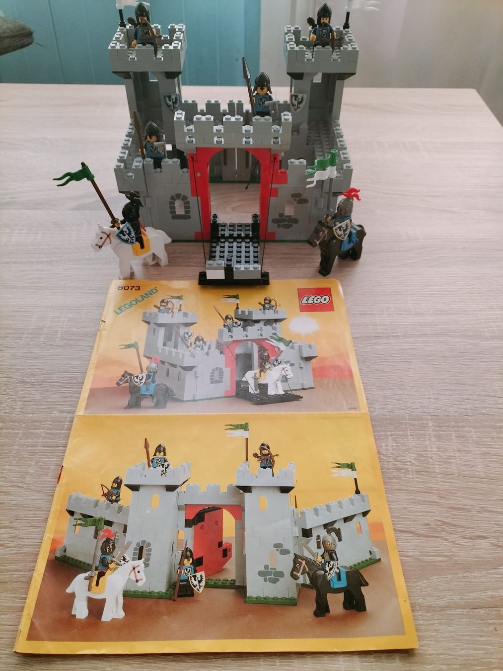 Lego Giocattoli: Lego Ritterburg – Usato da Langnau im Emmental venduto da Ramona910 1