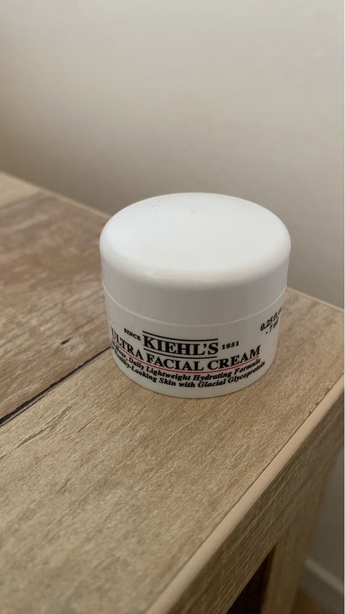 Kiehls Cura del viso: Kiehl's crème visage flacon 7ml – Nuovo e nell'imballaggio originale da Chamoson venduto da Pince26