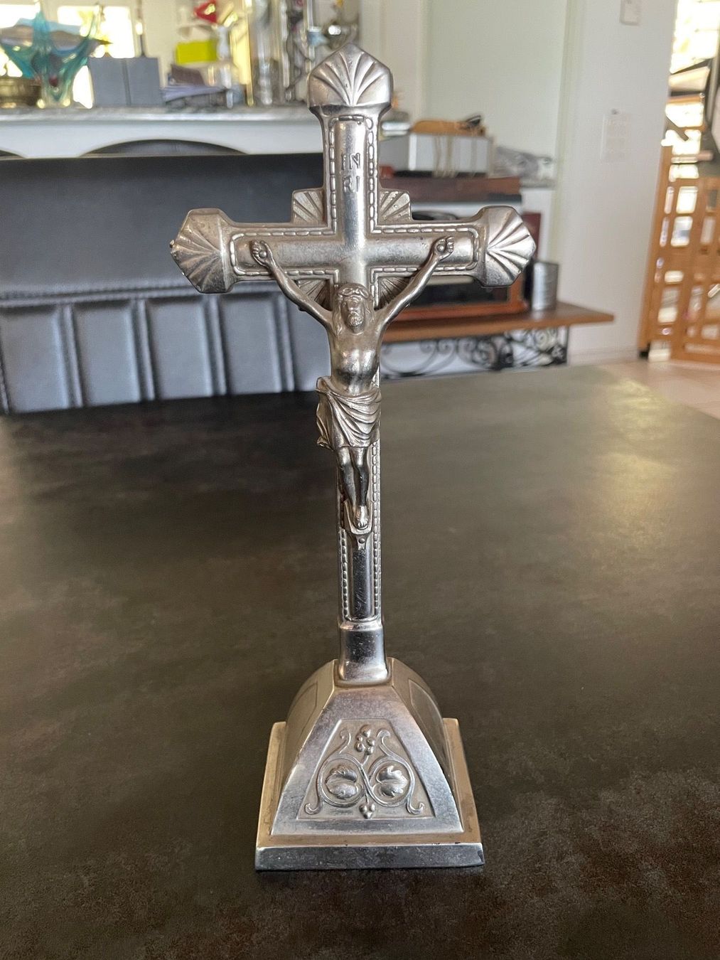 Figuren: Ancien Crucifix en Métal – Gebraucht aus Vallamand von Bricbracbroc82
