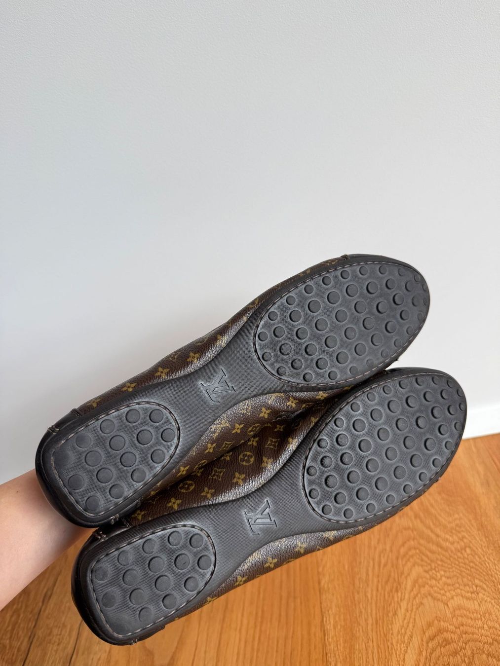 Louis Vuitton Scarpe da donna: LOUIS VUITTON Ballerinas Gr. 41 – Usato da Zürich venduto da Pau76 4
