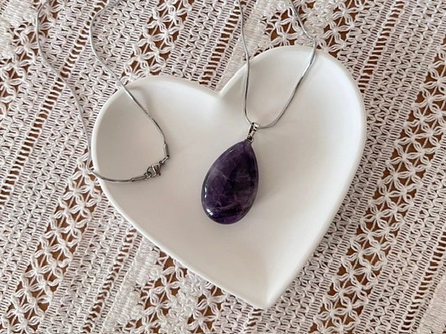 Anhänger: Sublime pendentif en améthyste – Neu und originalverpackt aus Pully von sunaddict