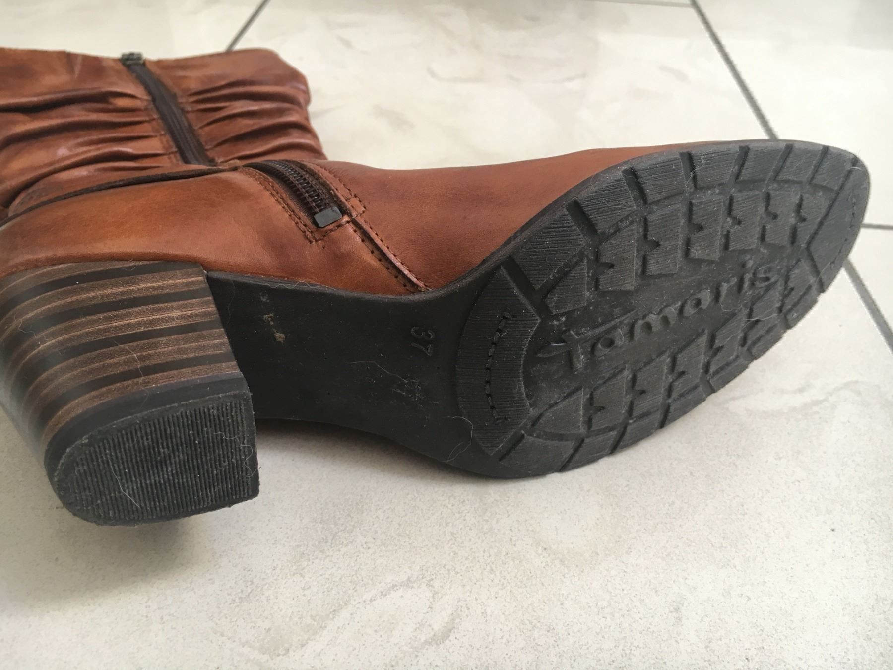 Tamaris Scarpe da donna: Tamaris Lederstiefel Grösse EU 37 – Nuovo (secondo la descrizione) da Luzern venduto da 2ndchances 2