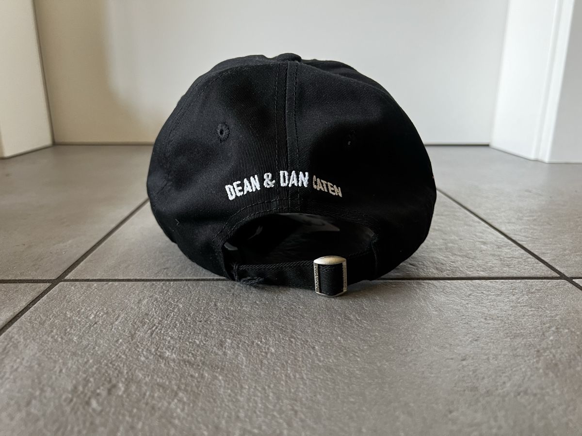 Dsquared2 Chapeaux, bonnets & casquettes: Dsquared2 cappello nuovo – Neuf avec emballage d'origine à Mendrisio par fly_9wzx 3