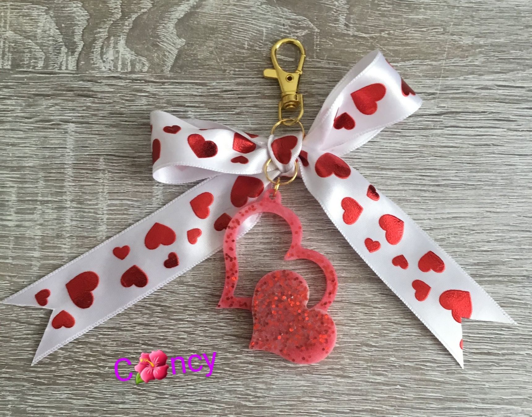 Tutte le decorazioni: bag charms – Nuovo e nell'imballaggio originale da Genève venduto da mir_qfr5 1