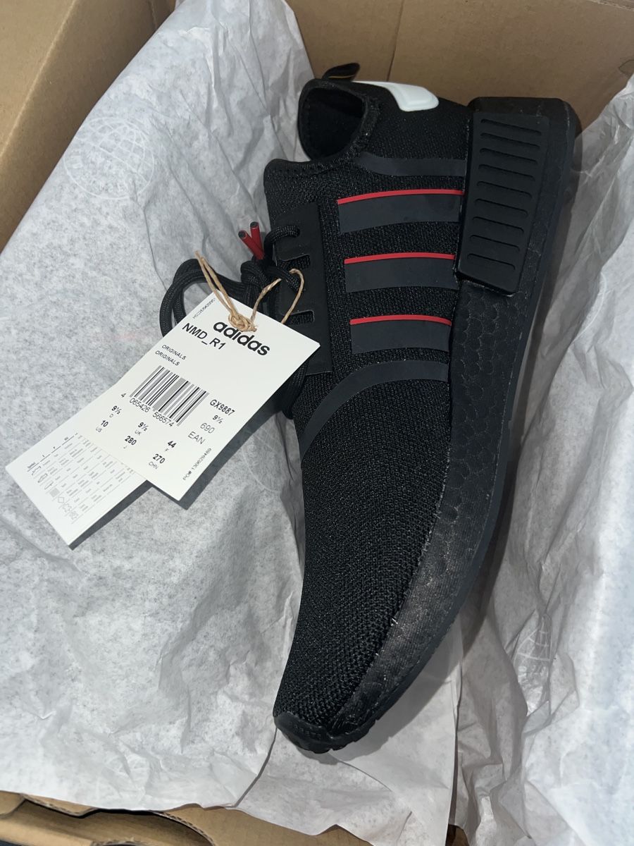 Chaussures hommes: NMD R1 – Neuf avec emballage d'origine à Aarburg par jon_mw9q 1
