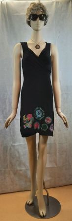 DESIGUAL Ärmellos Mini Kleid Schwarz Mit Schöne Stickerei M