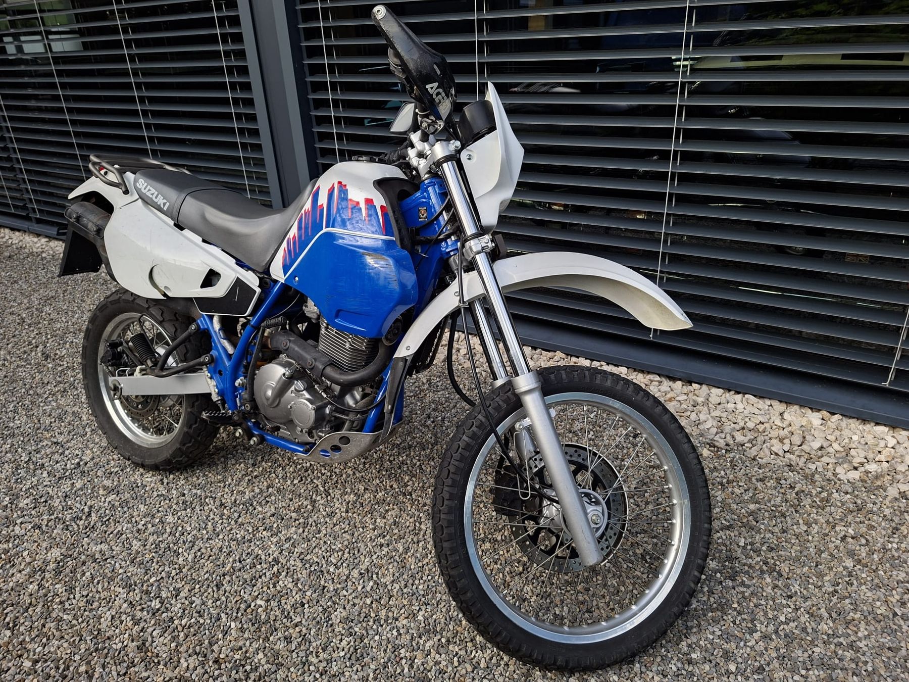 Suzuki Enduro: Motorrad Suzuki DR 650 R – D'occasion à Oberbipp par aut_x9tc