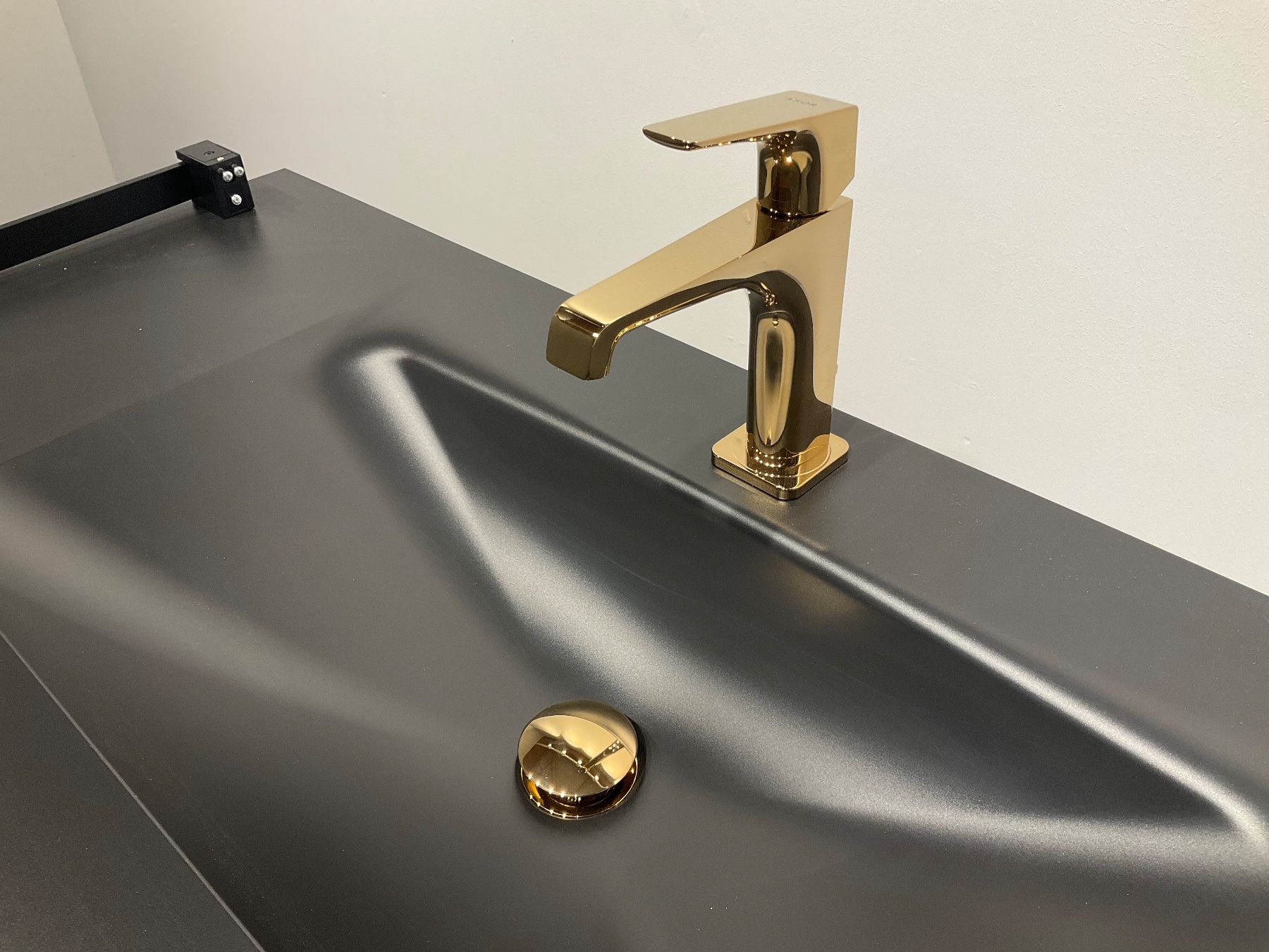 Mobili per bagno: 067 Badmöbelkombination, grau/schwarz, 120cm – Nuovo (secondo la descrizione) da Derendingen venduto da Meisterstuecke 4