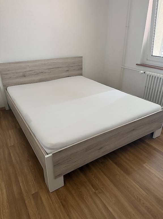 Lits: Bett  – D'occasion à Wil SG par mar_w7v7