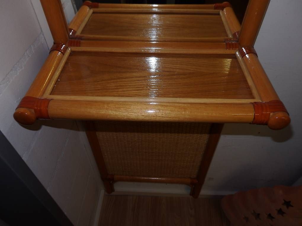 Garderobe: Garderobe mit Spiegel und Ablagen – Gebraucht aus Adlikon b.Regensdf von mon_xpp7 1