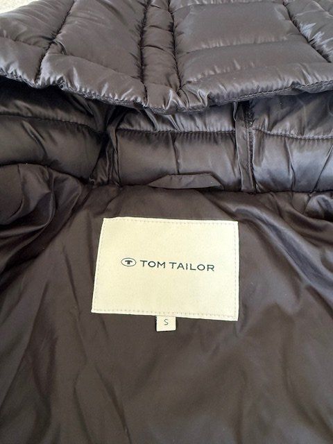 Tom Tailor Giacche: neuwertige Übergangsjacke Tom Tailor, Grösse S – Usato da Wangen b. Olten venduto da Ticigirl0 1