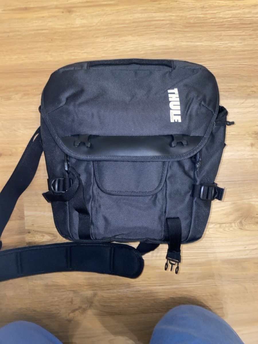 Fotocamera: Thule® Covert DSLR Tasche Kamera NEU – Nuovo (secondo la descrizione) da Kriens venduto da Ileriadiamore 7