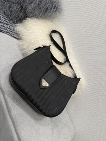 Mollerus Tasche NEU Np. 960.- Fr
