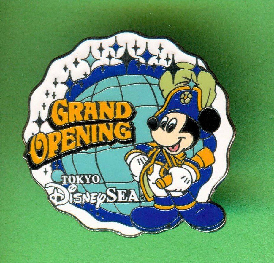 Disney Placchette & Badge: DISNEY  Tokyo Disneyland   MICKEY – Usato da Winterthur venduto da Sammleroase