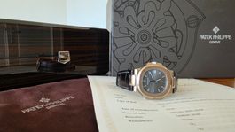 Patek Philippe Nautilus 5711G - White Gold - Box&Papers 2008
