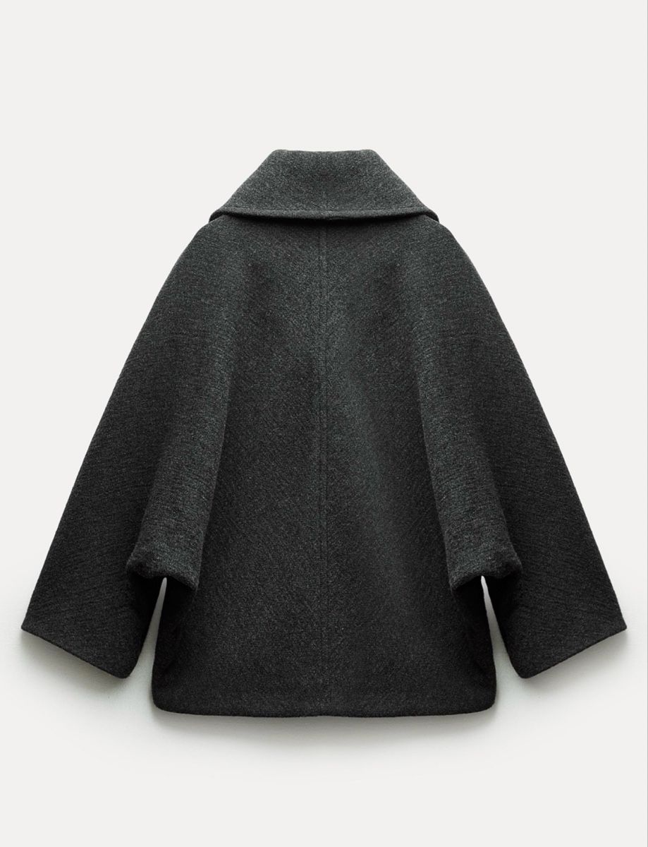 Zara Cappotti: Zara Wool Blend Cape Coat – Nuovo (secondo la descrizione) da Wädenswil venduto da BebaGlow 1