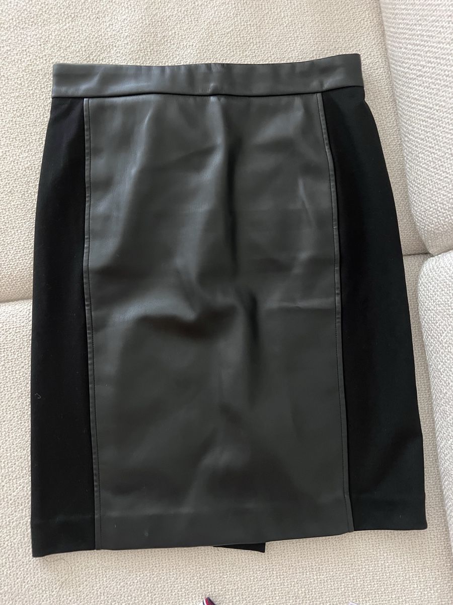 Röcke: Leather skirt – Gebraucht aus Zurich von amf_k7k2