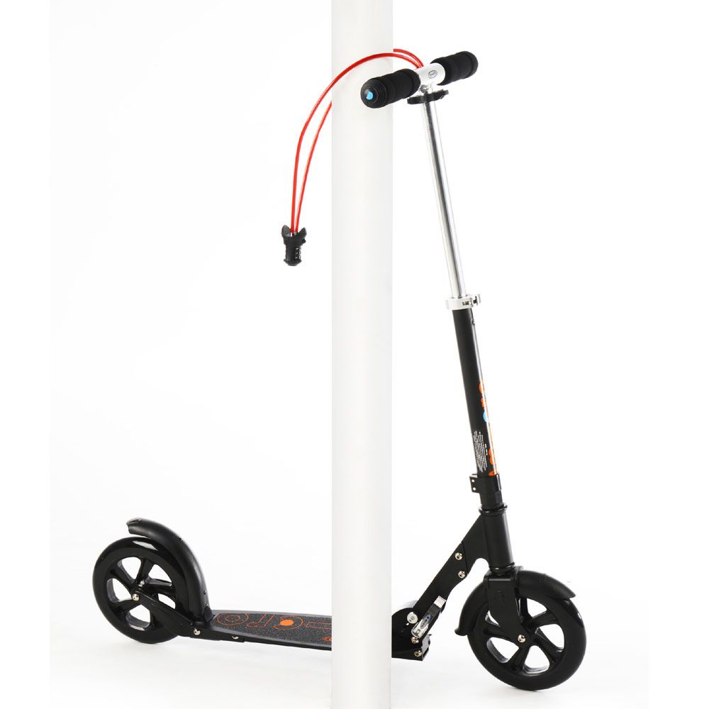 Micro Kickboard: Micro Scooter Interlock - Erwachsene – Nuovo (secondo la descrizione) da Riehen venduto da centra 9