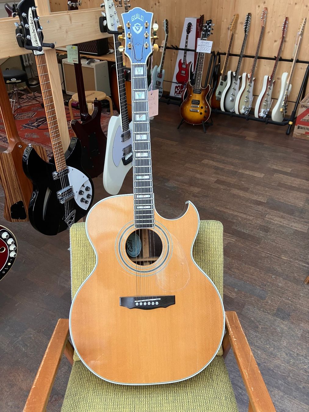 Guild Instruments de musique: Guild F-50R 1979 – D'occasion à Zofingen par bjmusic