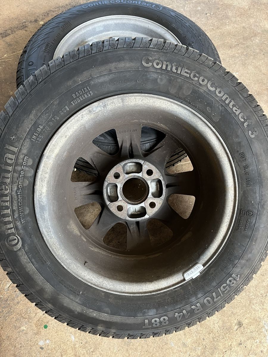 Porsche Pneumatici & Ruote complete: Porsche 924 Kompletträder – Usato da Ermatingen venduto da Scavini-s 2