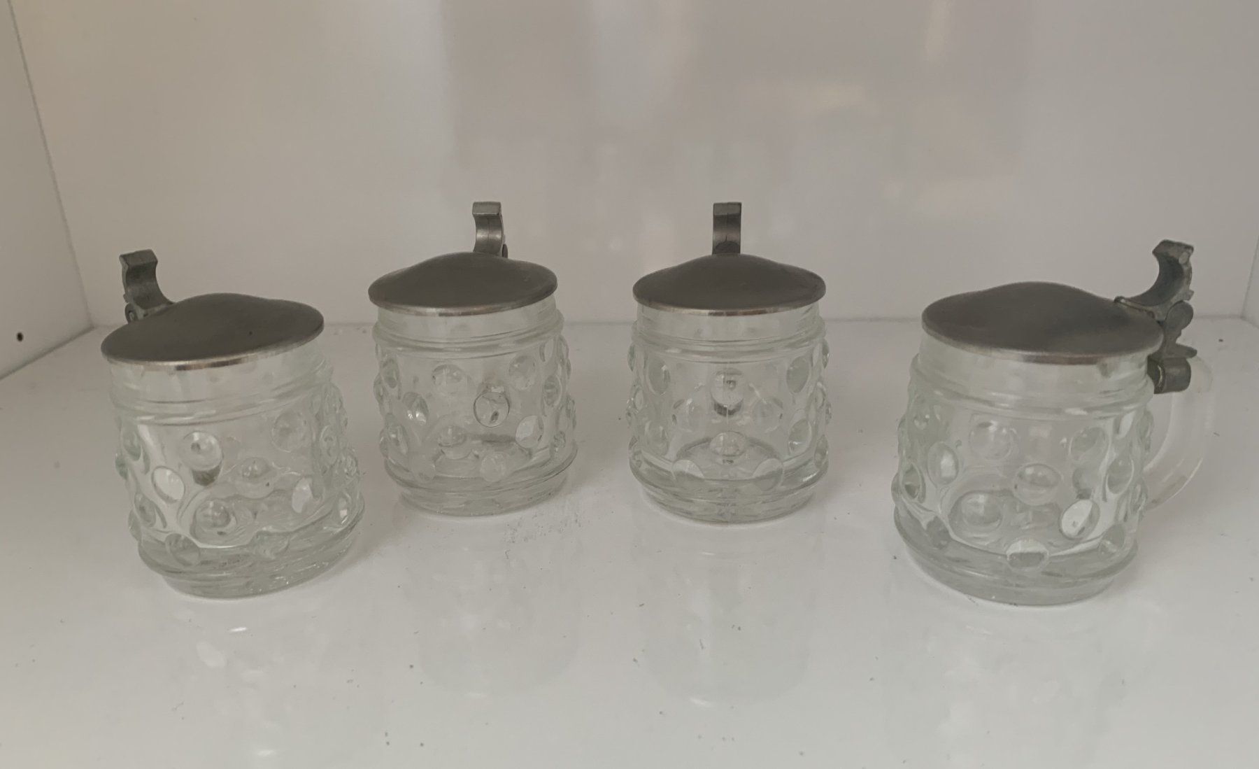 Bicchieri: 4 Mini-Bier-Humpen – Usato da Volketswil venduto da zwitsch33