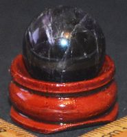 Deko - Heilstein – A-1240 Amethyst 17mm mit Sockel