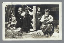 1927, COSTUMES DU VAL D'HÉRENS (TRACHTEN)