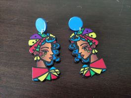 Boucles d'oreilles originales Mauri neuves
