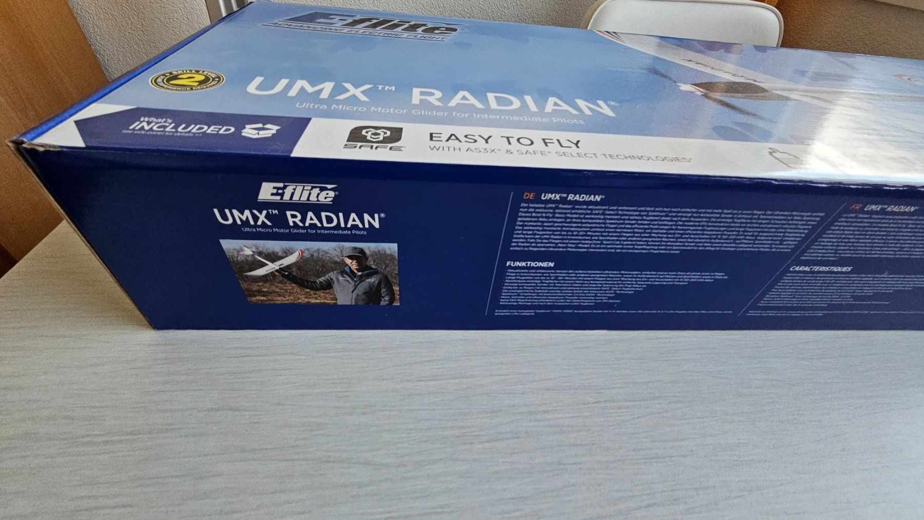 E-Flite Modellismo RC: E-flite UMX Radian, neueste Version mit ASX 3 – Usato da Schmerikon venduto da sailorman45 2