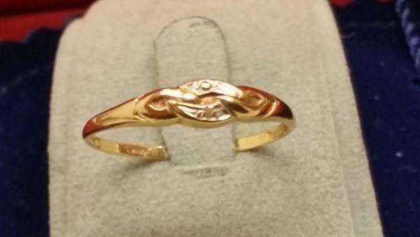 Anelli: Echt Gold 750 Mit Diamant – Usato da Adliswil venduto da prince65 5