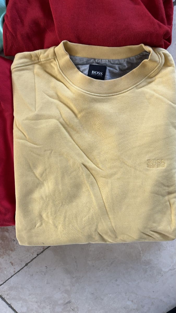 Hugo Boss Lotti di vestiti: Hugo Boss / Gant Pullover – Usato da Wittinsburg venduto da jonibaboni 4