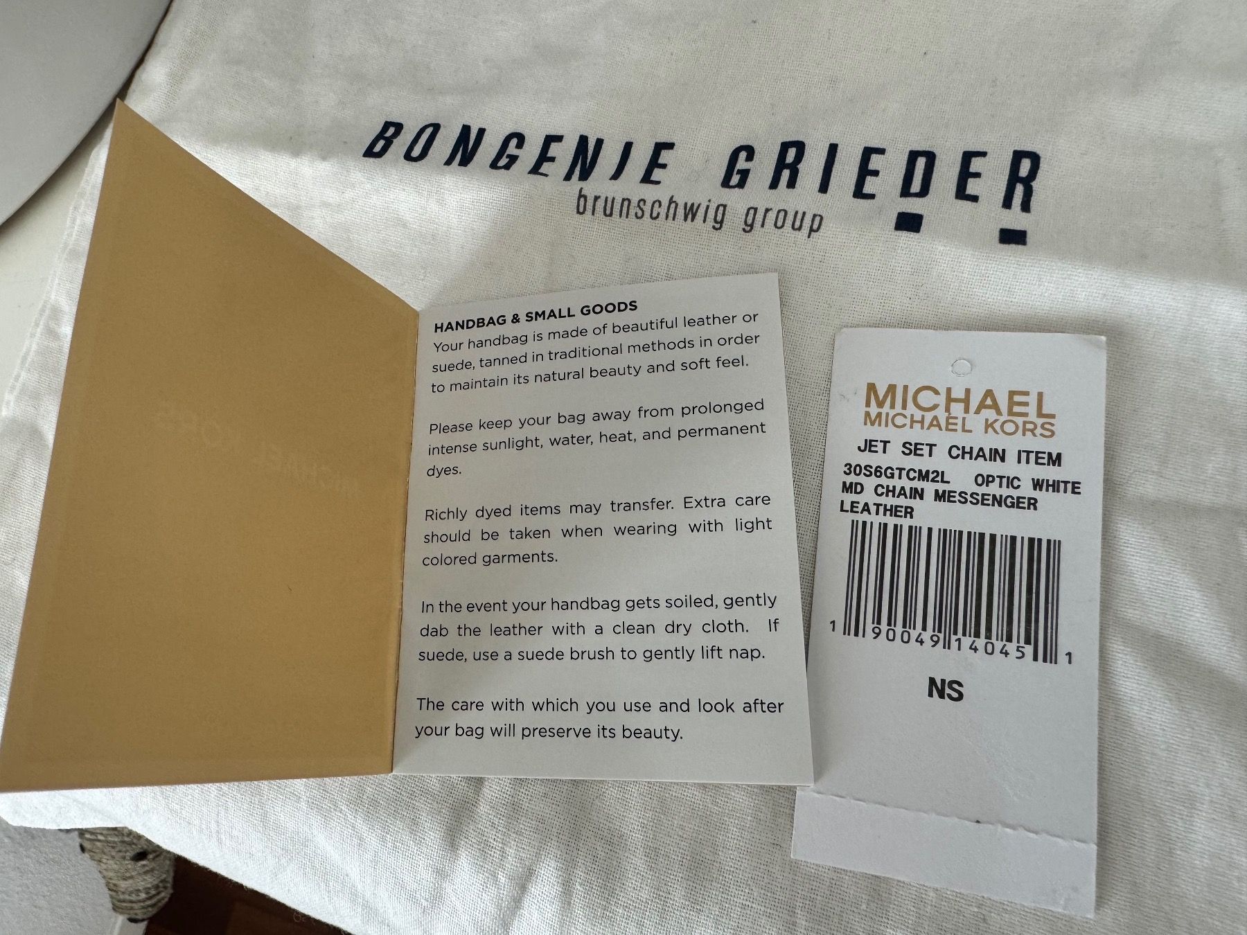 Michael Kors Borse da donna: MICHAEL Michael Kors Jet Set Chain Messenger Bag White Gold – Nuovo (secondo la descrizione) da Zuerich venduto da Moochie 7