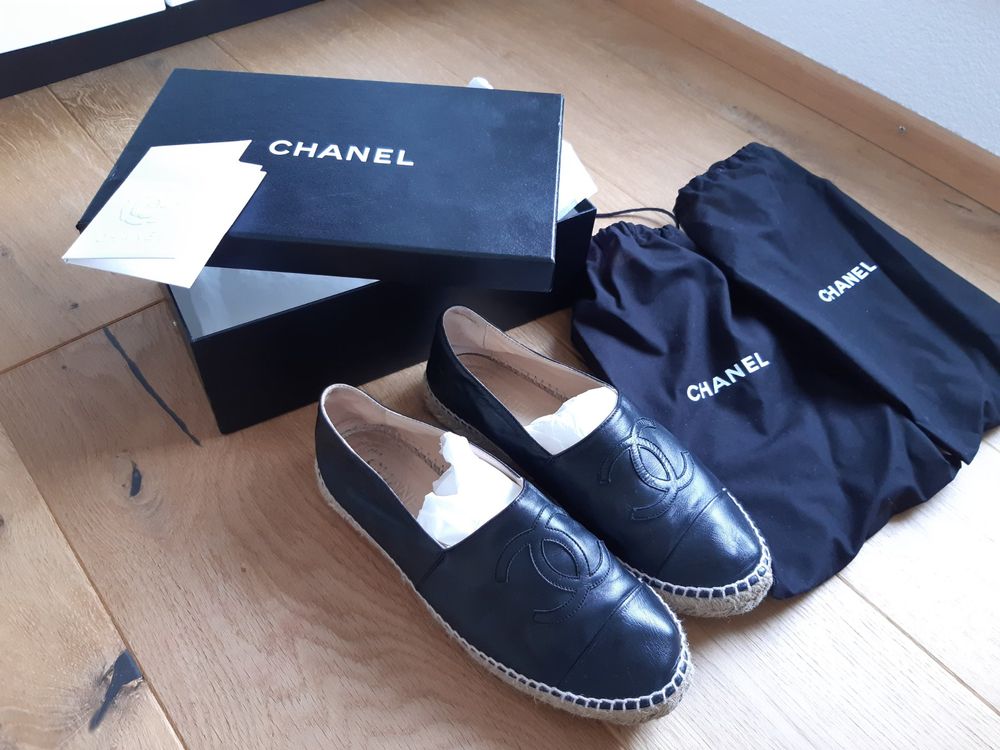 Chanel espadrilles 39 full set Acheter sur Ricardo