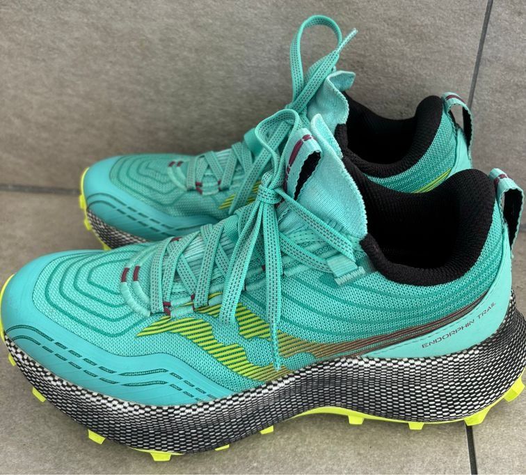 Saucony Scarpe da donna: SAUCONY ENDORPHIN TRAIL GR. 38.5 – Nuovo (secondo la descrizione) da Oberdorf SO venduto da misijael