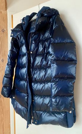 ELENA MIRO wunderschöne Daunenjacke, dunkelblau, Grösse 36