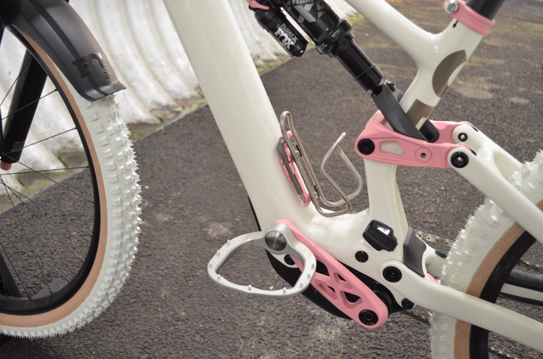Ersatzteile: Outlier Pendulum Pedale – Neu und originalverpackt aus Einsiedeln von Bikegeek 2