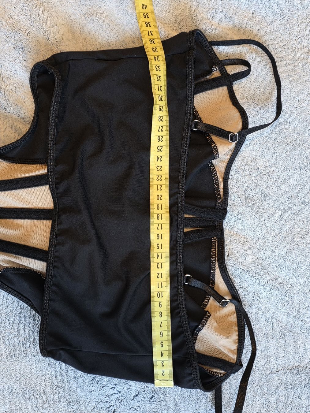 Top: Shein Body, schwarz/beige, Gr. M – Nuovo e nell'imballaggio originale da St Gallen venduto da vir_5kgt 3
