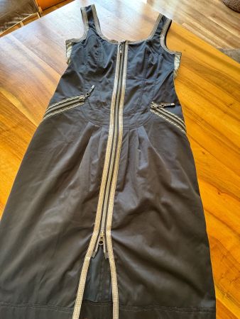 Edles sportlich elegantes Sportalm Kleid schwar Gr. 38