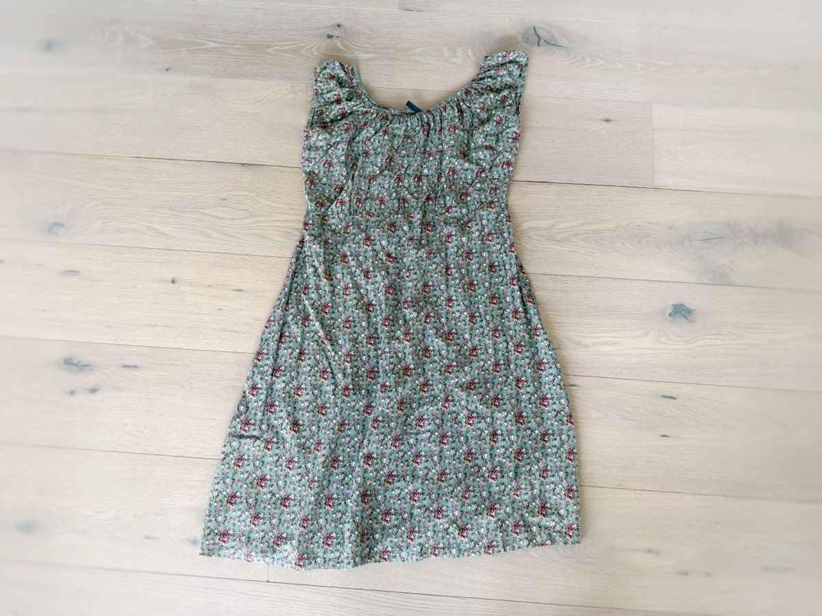Vestiti: Luftiges Blumenkleid grün, GR. XL – Usato da Eggenwil venduto da Lissi82