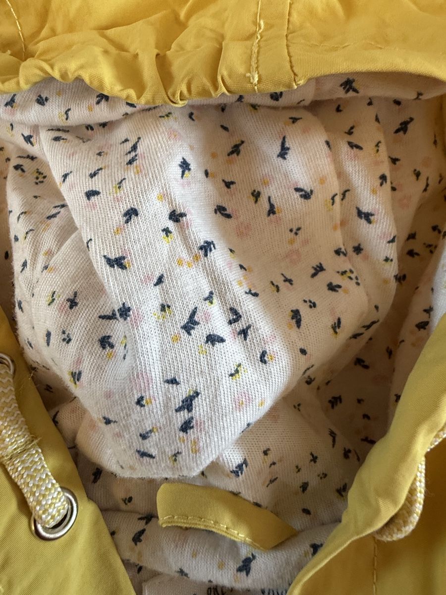 Jacken & Mäntel: Gelbe Frühlingsjacke Grösse 74 – Gebraucht aus Pragg-Jenaz von gobrist 1