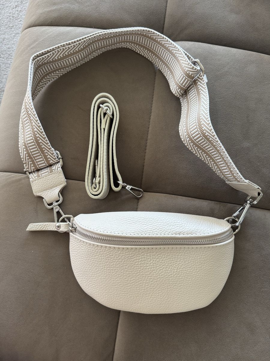 Sacs femmes: Bauchtasche – Neuf (Voir description) à Flumenthal par Sonnenblume108