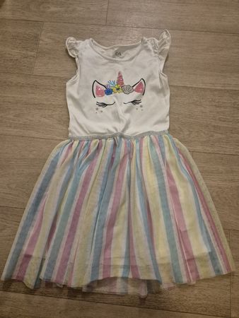 Kleid Gr 134