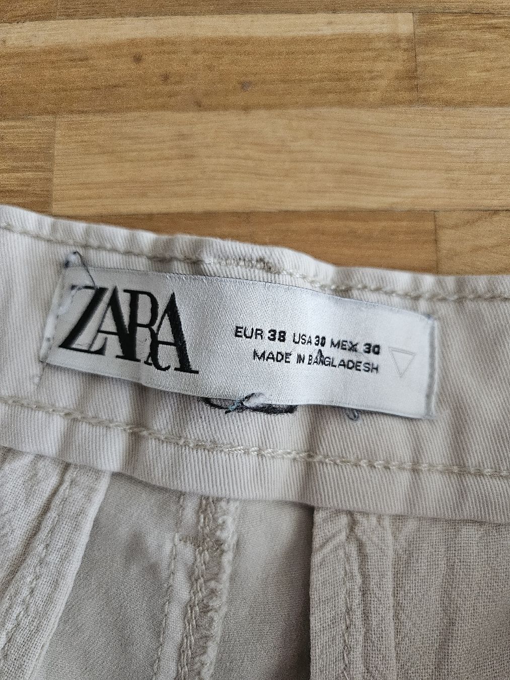 Zara Hosen: Zara Cargo Hose, beige, Gr. 38 – Gebraucht aus Rapperswil SG von dslemer 4