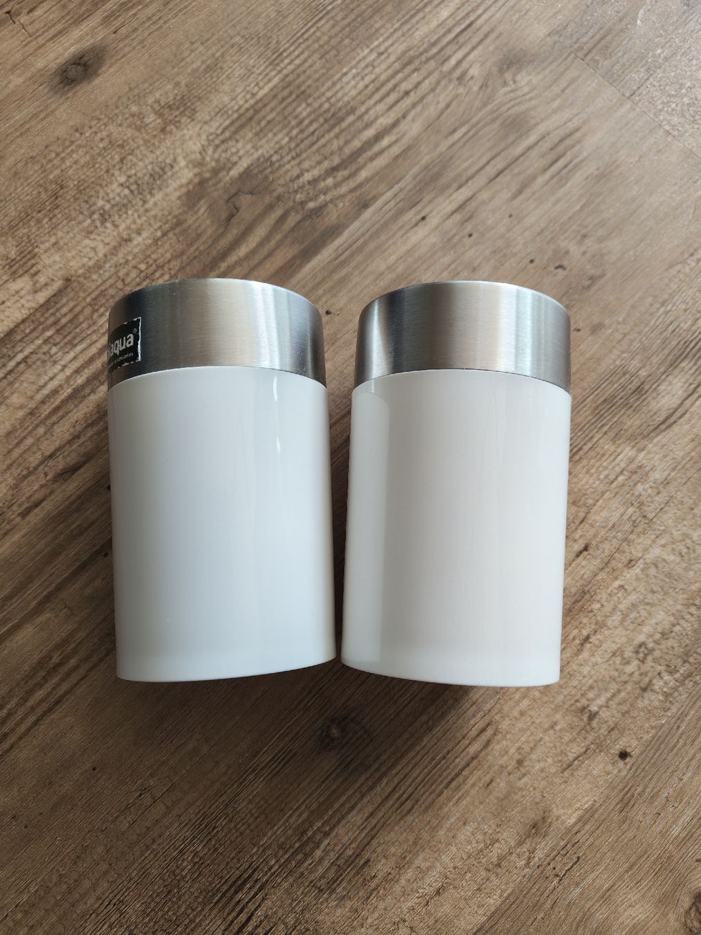 Soins dentaires: 2 Zahnputzbecher – D'occasion à Flawil par minggeli83