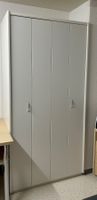 Schrank weiss mit Falttüren