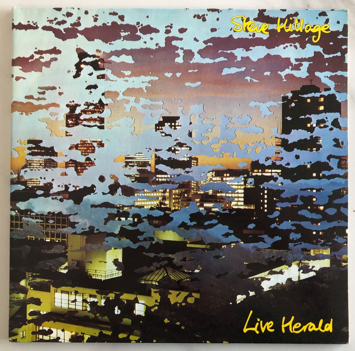 Dischi in vinile: STEVE HILLAGE - LIVE HERALD – Usato da Poliez-Pittet venduto da Newtown-Records