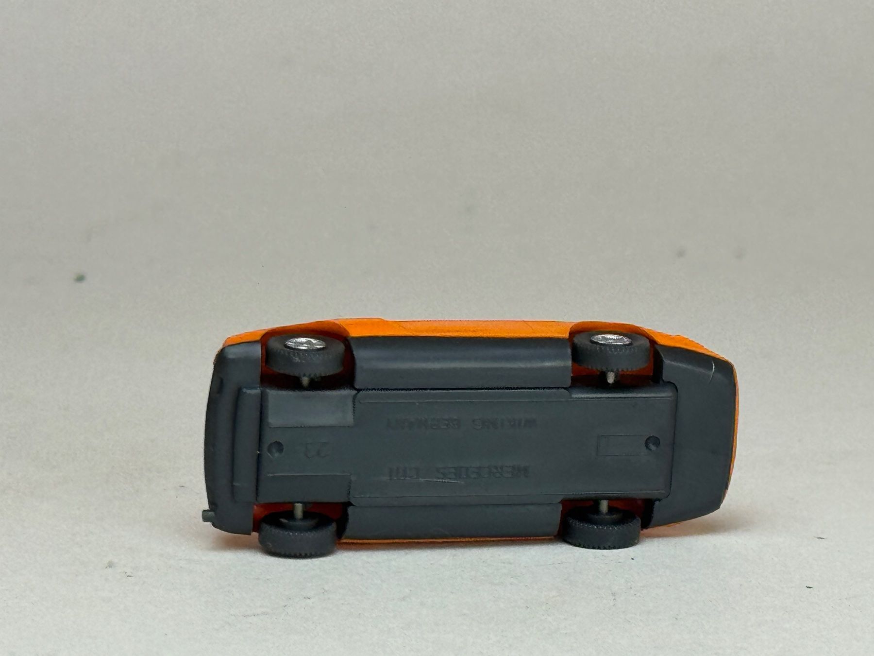 Wiking Modellautos: GB- Wiking Mercedes C 111 orange – Gebraucht aus Elm von Wikmtz 2