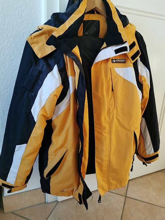 Completi & Tailleur: Skianzug – Usato da Wallbach venduto da kenya11
